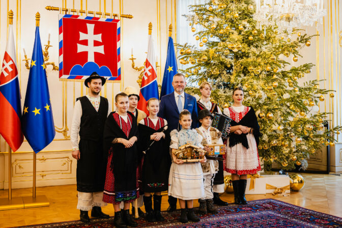 PREZIDENT: Prijal koledníkov Dobrej noviny