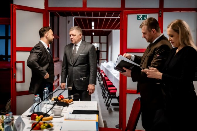 VLÁDA: Výjazdové rokovanie 123. schôdze