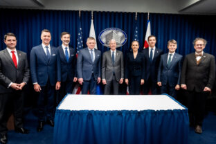 VLÁDA: Návšteva v Spojených štátoch amerických