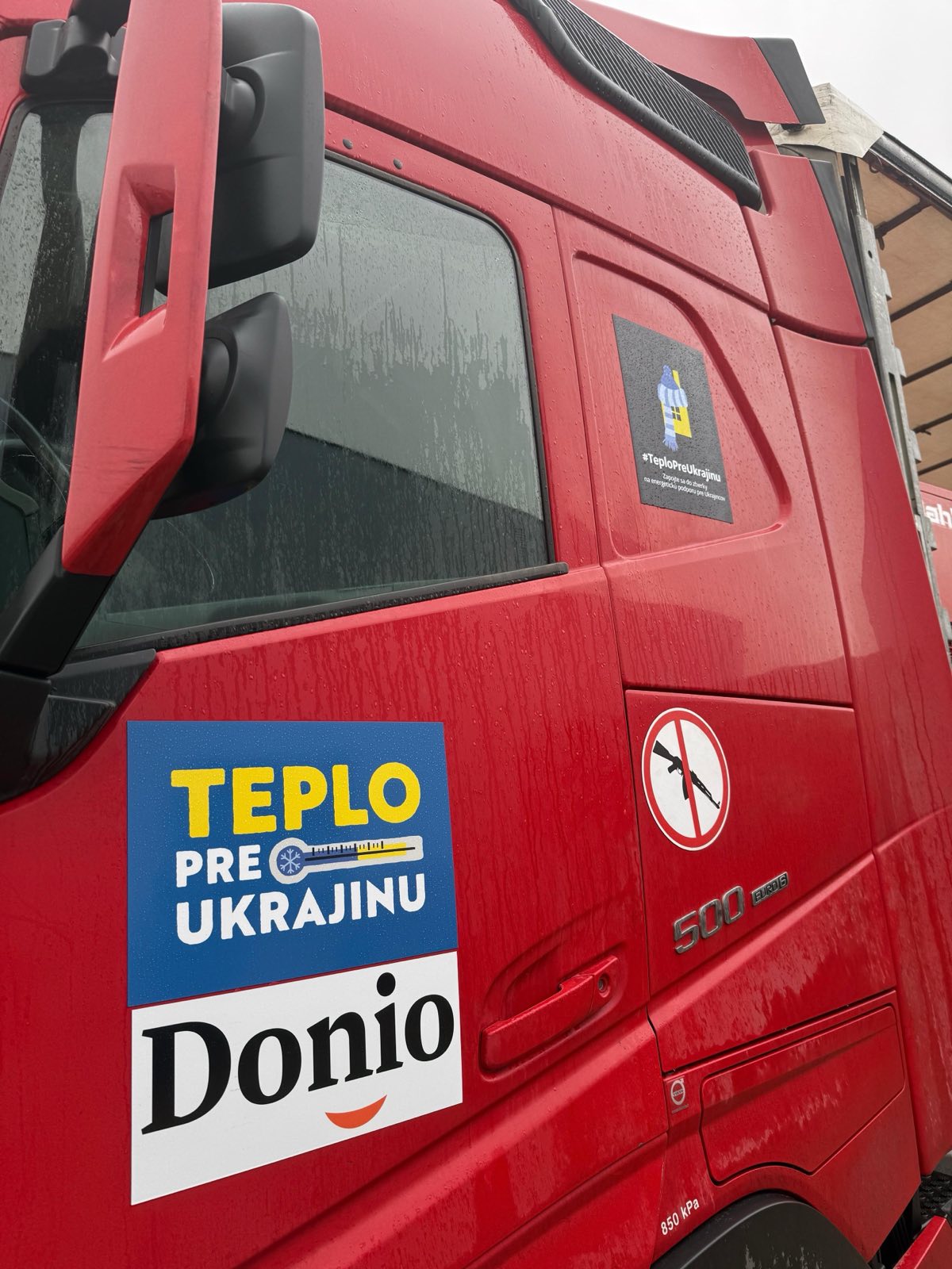 MIER UKRAJINE: Zbierka Teplo pre Ukrajinu