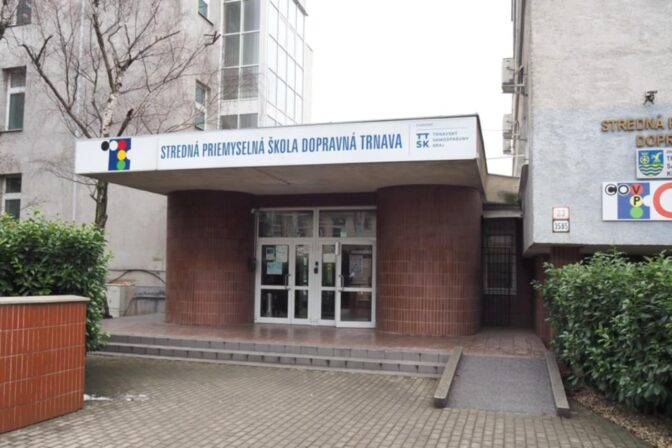 Stredná priemyselná škola dopravná v Trnave