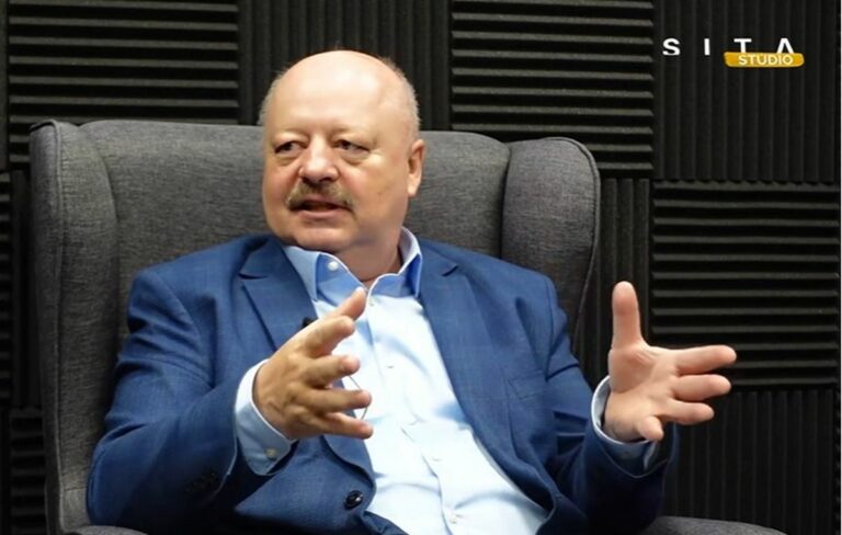 Generál Pavol Macko v podcaste Okno do sveta.