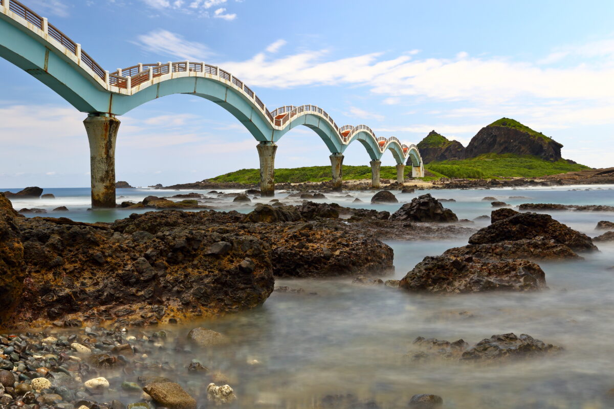 Sanxiantai Arch Bridge The eight arched bridge in Sanxiantai,