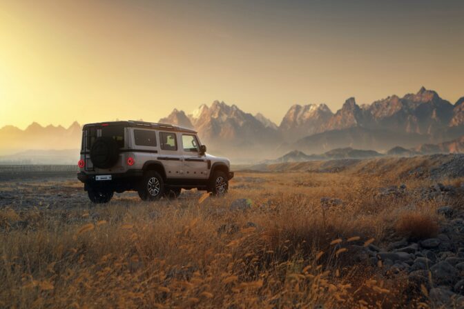 Ineos grenadier_13.jpg