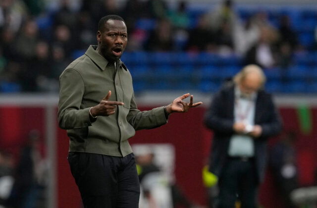 Senegal odvolal trénera Thiawa. Ako možný nástupca sa spomína Vieira