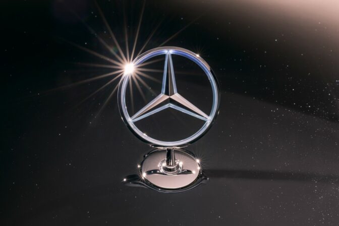 Die neue Mercedes Benz S Klasse: Verfeinert bis in jedes Detail.The new Mercedes Benz S Class: Refined in every detail.