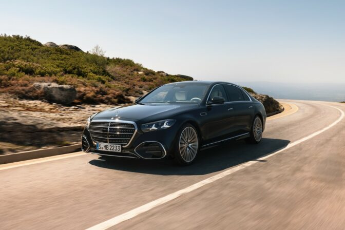 Die neue Mercedes Benz S Klasse: Verfeinert bis in jedes Detail.The new Mercedes Benz S Class: Refined in every detail.
