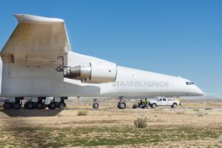 Stratolaunch Roc