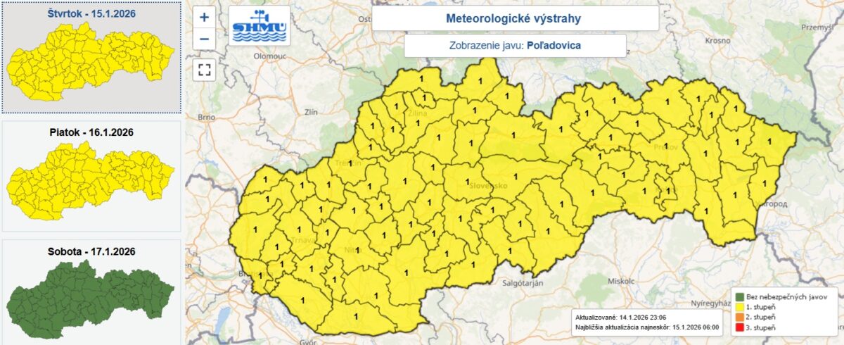 Výstraha prvého stupňa pred poľadovicou je vydaná až do piatkového obeda.