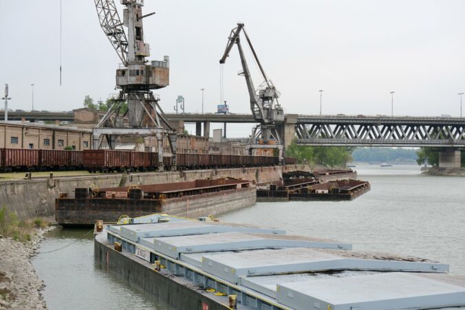 Zimný prístav v Bratislave