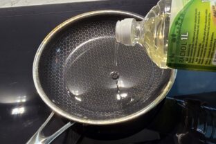 Slováci stále vyprážajú na nesprávnom oleji