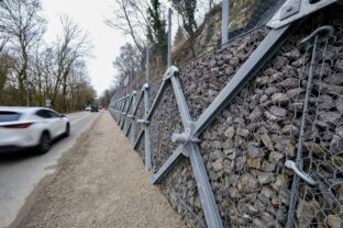 Sanácia svahu pri Devínskej ceste, Bratislava