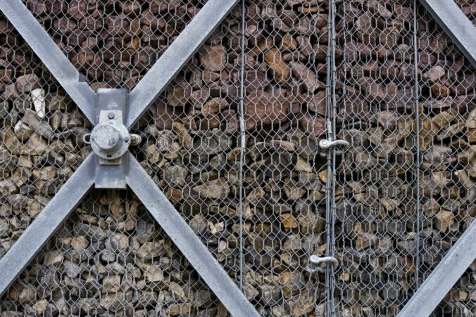 Sanácia svahu pri Devínskej ceste, Bratislava