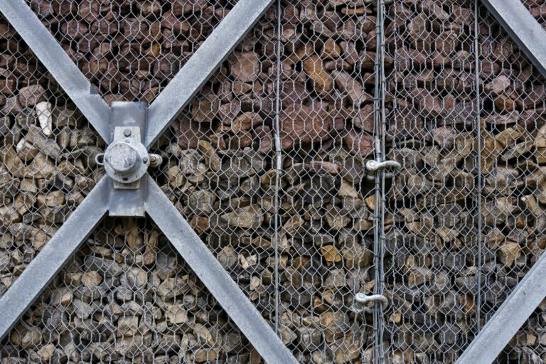 Sanácia svahu pri Devínskej ceste, Bratislava