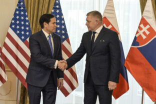 VLÁDA: Prijatie ministra zhraničných vecí USA