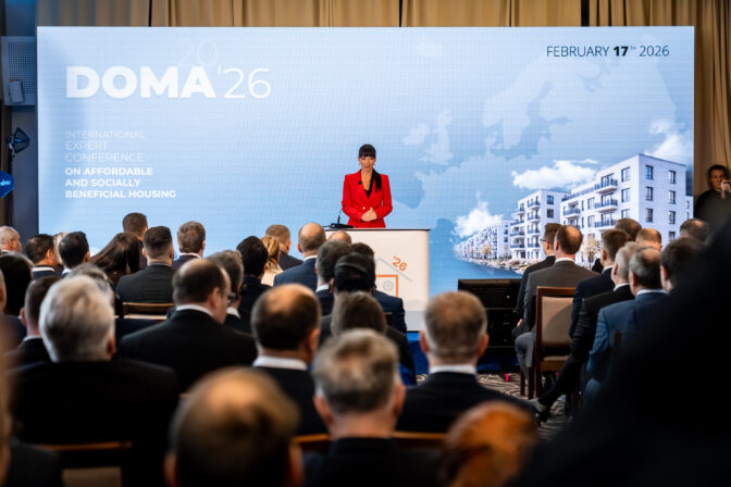 KONFERENCIA: Doma 26