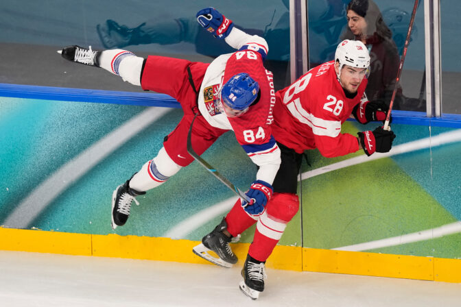 Hokej na olympiáde: Švajčiarsko - Česko