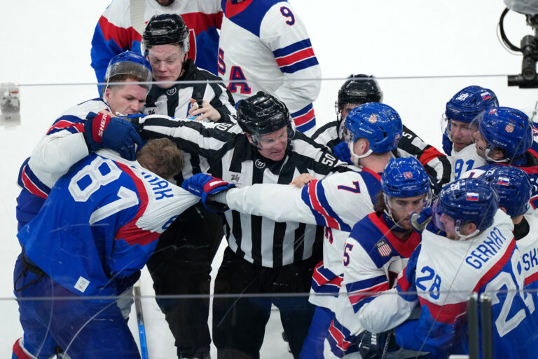 Hokej - semifinále: Slovensko - USA (fotografie)