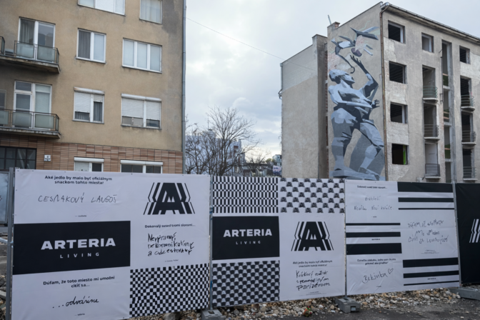 Arteria, Kamenné námestie, Bratislava