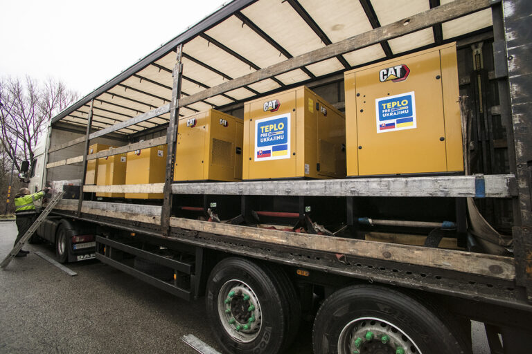 MIER UKRAJINE: Zbierka Teplo pre Ukrajinu