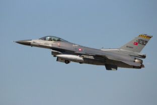 Turkish Air Force F 16 fighter jet