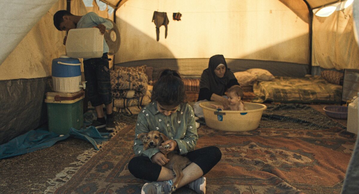 I was a stranger_s00e01_frame grab_05525458 lowres.jpg