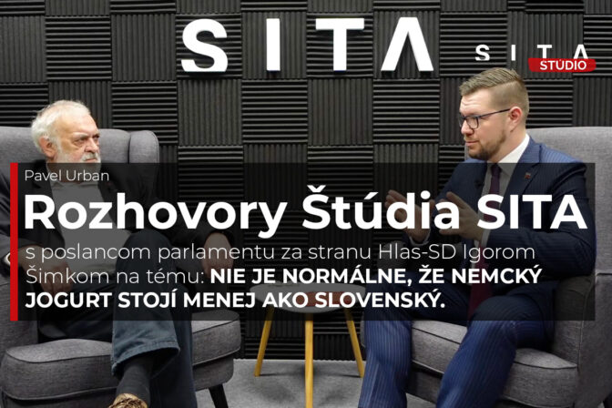 Igor Šimko, poslanec za stranu Hlas SD v rozhovore s Pavlem Urbanu počas nahrávania novej epizódy video podcastu Rozhovory Štúdia SITA.