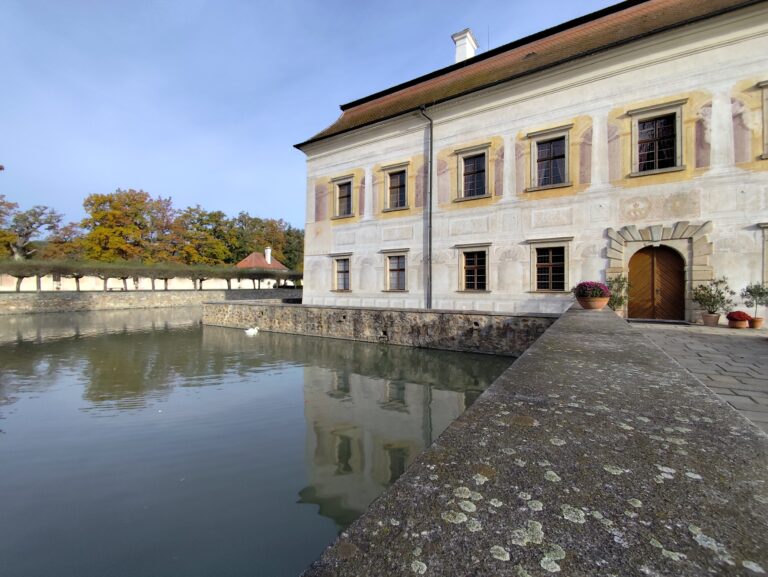 Zámok Kratochvíle: Renesančné Benátky Viléma z Rožmberka, kde sa zabúdalo na svet