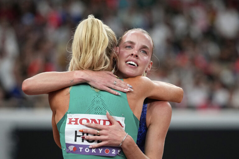 Keely Hodgkinsonová