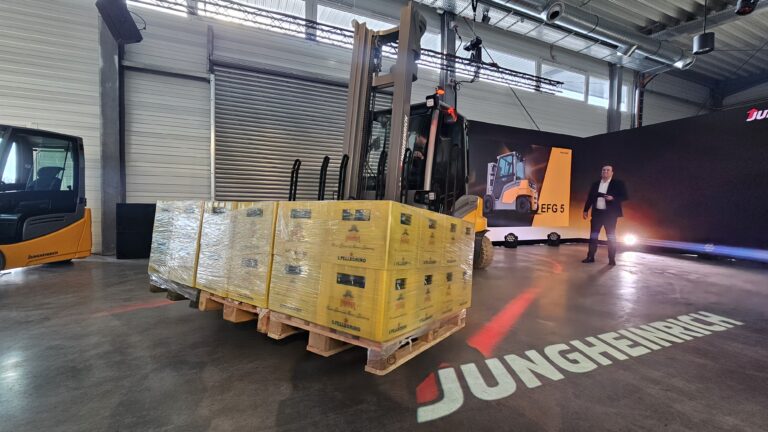 Jungheinrich_iah 33.jpg