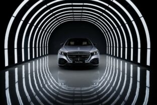 Die neue Mercedes Benz S Klasse: Verfeinert bis in jedes Detail.The new Mercedes Benz S Class: Refined in every detail.