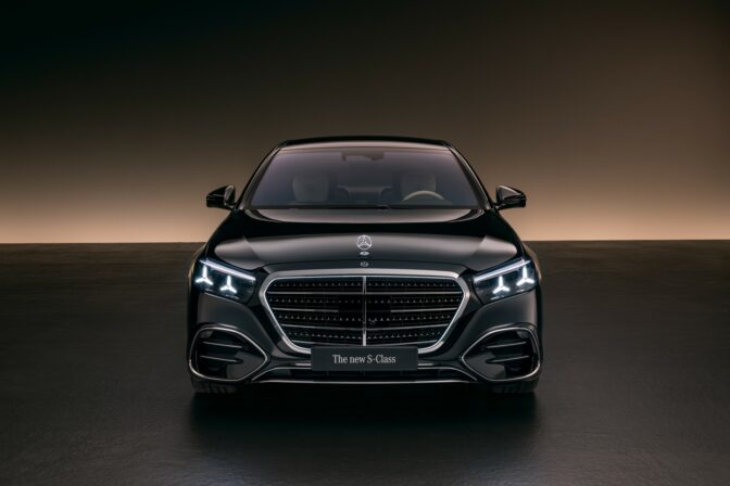 Die neue Mercedes Benz S Klasse: Verfeinert bis in jedes Detail.The new Mercedes Benz S Class: Refined in every detail.