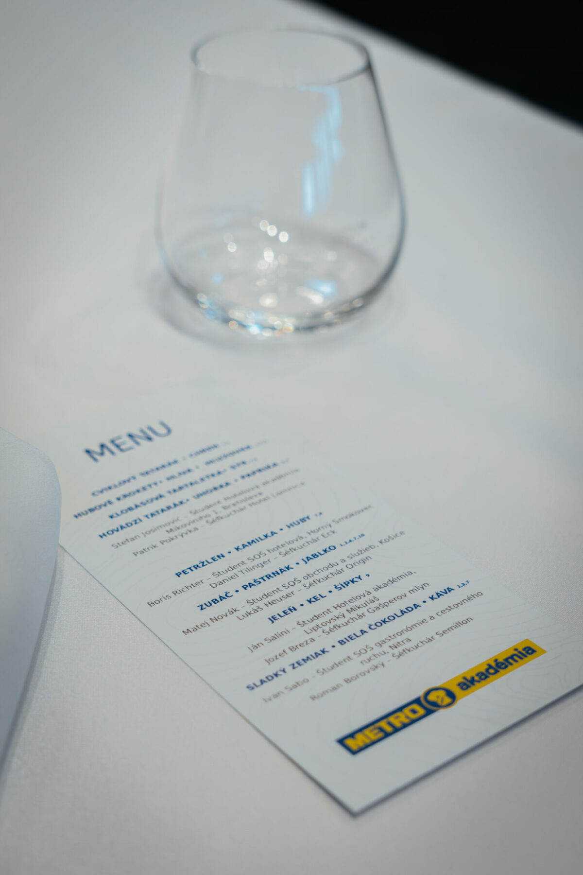 Metro akademia_3_degustacne obedove menu.jpg