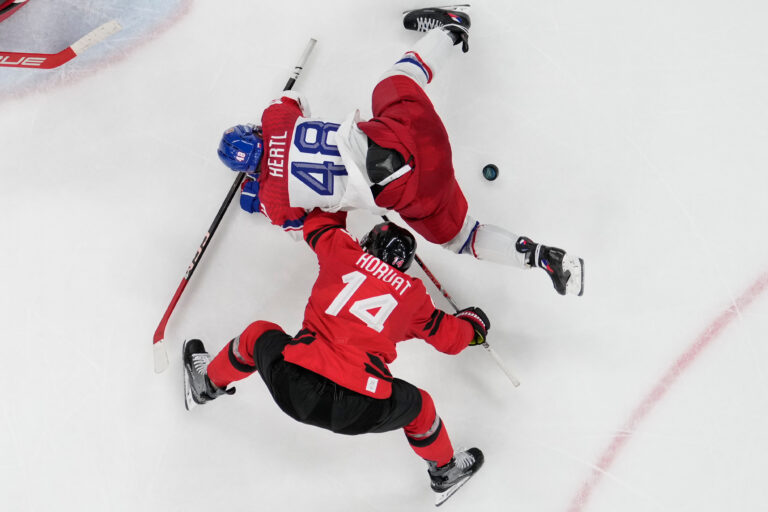 Hokej štvrťfinále Kanada - Česko na olympiáde
