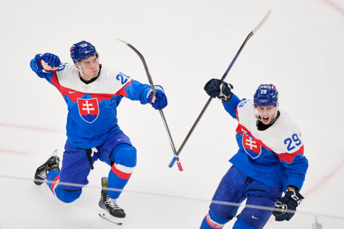 Kelly Pannek,Andrea Brandli