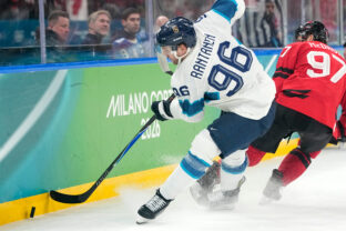 Hokej - semifinále: Kanada - Fínsko (fotografie)