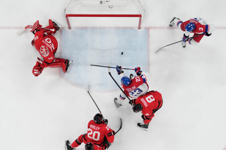 Hokej štvrťfinále Kanada - Česko na olympiáde
