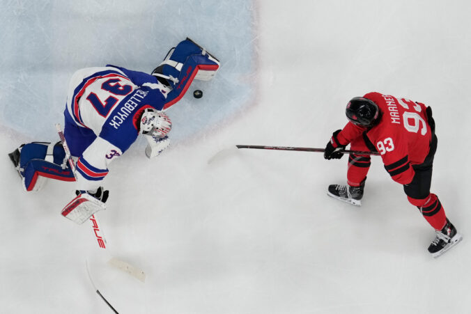 Hokej finále na olympiáde: Kanada - USA (fotografie)