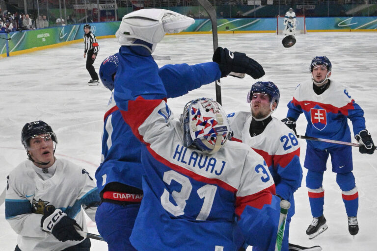 Hokej zápas o 3. miesto (bronz): Slovensko - Fínsko (fotografie)