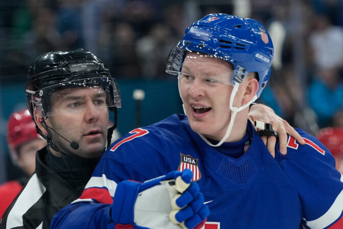 Hokej na olympiáde: USA - Dánsko