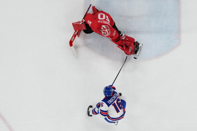 Hokej finále na olympiáde: Kanada - USA (fotografie)