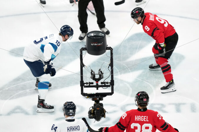 Hokej - semifinále: Kanada - Fínsko (fotografie)