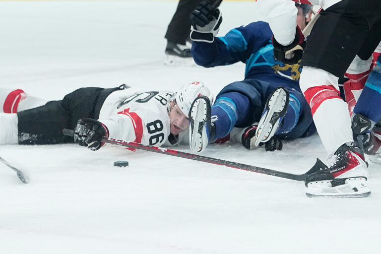Hokej štvrťfinále Fínsko - Švajčiarsko na olympiáde