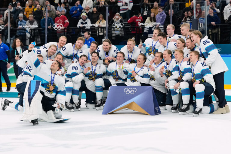 Hokej zápas o 3. miesto (bronz): Slovensko - Fínsko (fotografie)