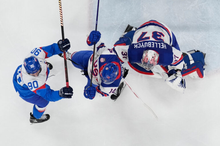 Hokej - semifinále: Slovensko - USA (fotografie)