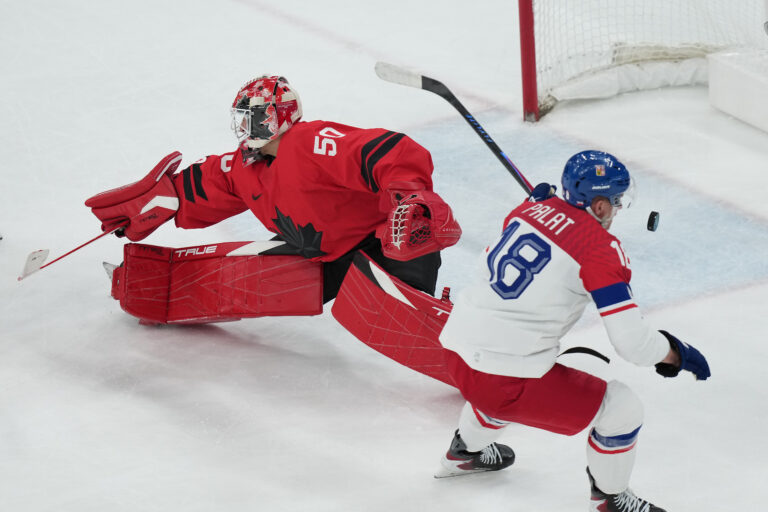 Hokej štvrťfinále Kanada - Česko na olympiáde