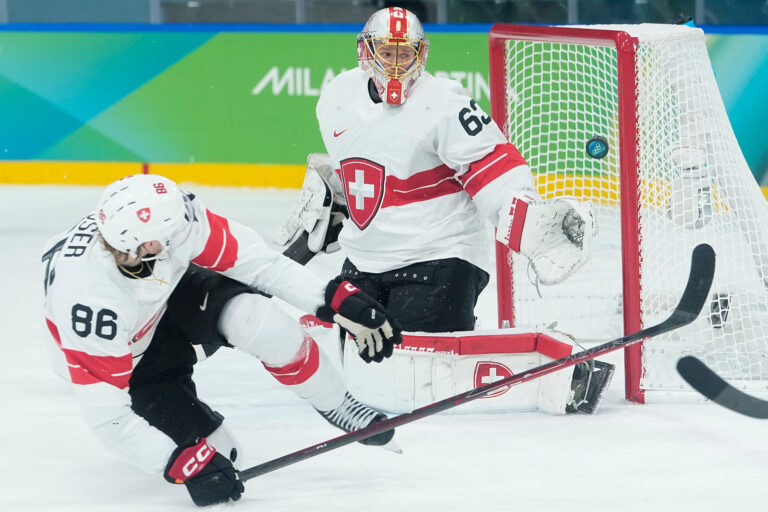 Hokej štvrťfinále Fínsko - Švajčiarsko na olympiáde