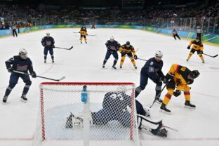 Hokej na olympiáde: zápas osemfinále Francúzsko - Nemecko