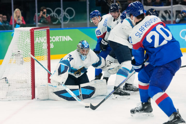 Hokej zápas o 3. miesto (bronz): Slovensko - Fínsko (fotografie)