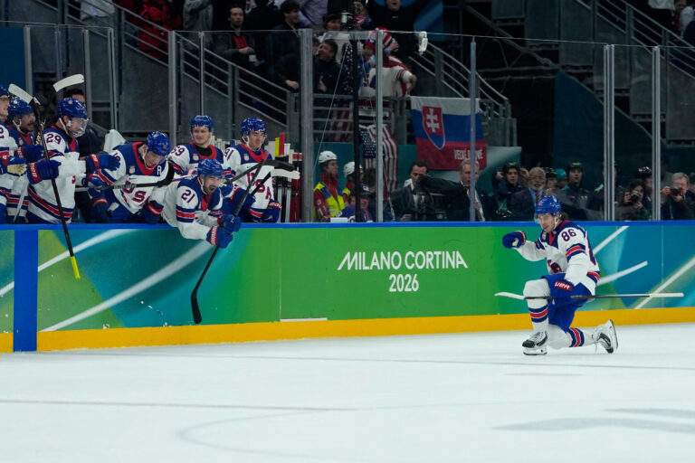 Hokej - semifinále: Slovensko - USA (fotografie)
